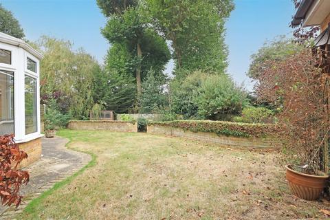 4 bedroom detached house for sale, De Vere Close, Hatfield Peverel, Chelmsford