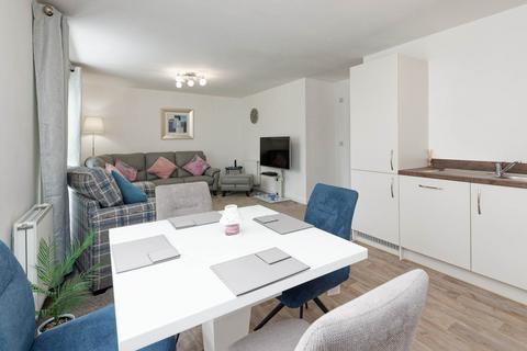 2 bedroom apartment for sale, Redshank Way, Renfrew