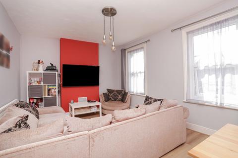 2 bedroom flat for sale, South Road, Herne Bay, CT6