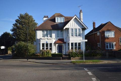 Office to rent, The Broadway, Thorpe Bay, SS1