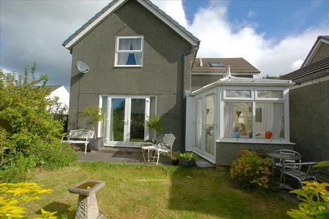 3 bedroom detached house for sale, Martindale, Lower Lamphey Road, Pembroke