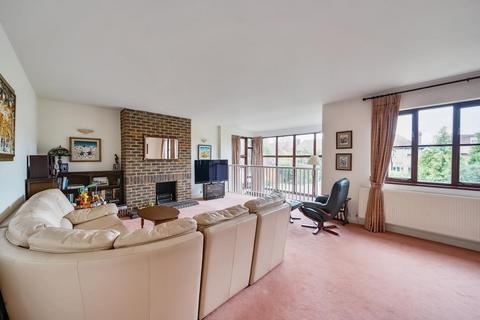 4 bedroom detached house for sale, Holly Park Gardens,  Finchley,  N3