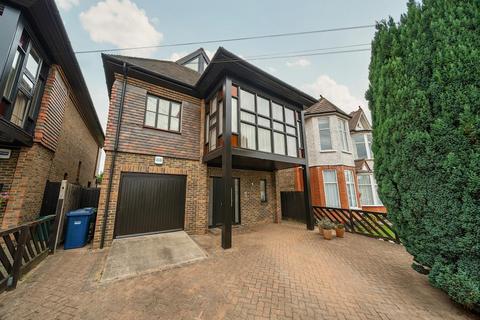 4 bedroom detached house for sale, Holly Park Gardens,  Finchley,  N3