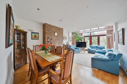 4 bedroom detached house for sale, Holly Park Gardens,  Finchley,  N3