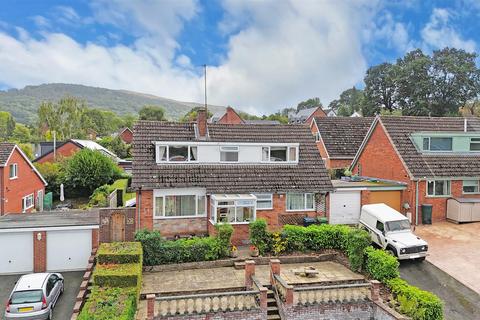 4 bedroom detached house for sale, Brook Road, Pontesbury