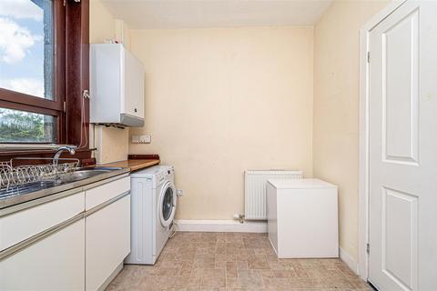 87 Adamson Crescent, Dunfermline, KY12 0AT