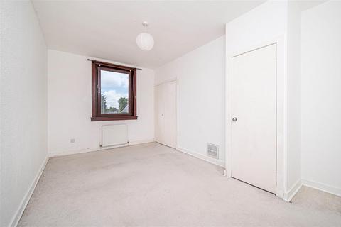 87 Adamson Crescent, Dunfermline, KY12 0AT
