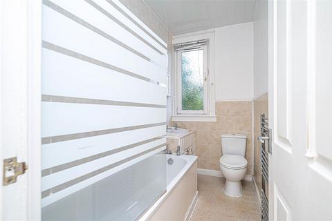 87 Adamson Crescent, Dunfermline, KY12 0AT