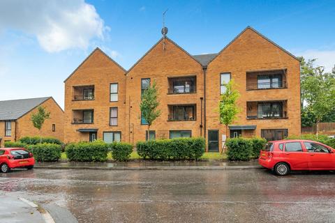 58 Divot Way, Basingstoke, RG24 9YE