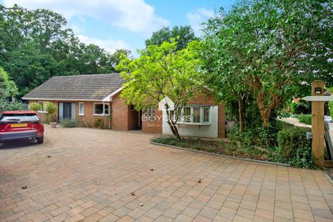 2 bedroom detached bungalow for sale, Stanway Green, Colchester CO3