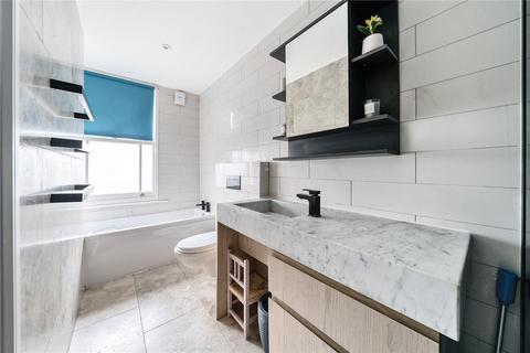 17 Rushett Close, Thames Ditton, KT7 0UR