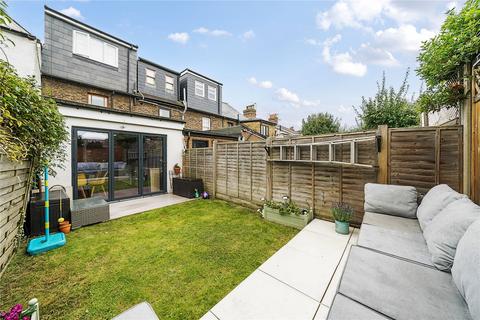 17 Rushett Close, Thames Ditton, KT7 0UR