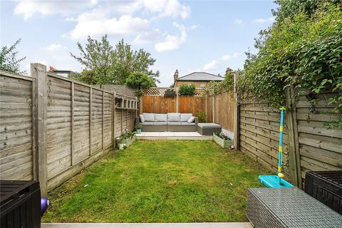 17 Rushett Close, Thames Ditton, KT7 0UR