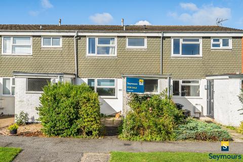 3 bedroom terraced house for sale, Windsor Close, Surrey GU2