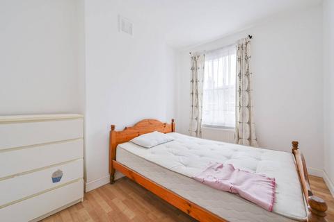 52 Third Avenue, London, W10 4RT
