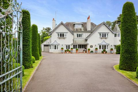 7 bedroom detached house for sale, Sandy Lane Road, Charlton Kings, Cheltenham, Gloucestershire, GL53