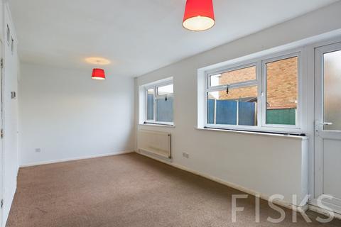 3 bedroom terraced house for sale, Link Road, Canvey Island, SS8