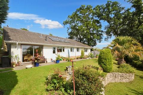 38 Beech Close, Broadstone, BH18 9NJ