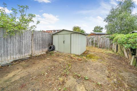 3 bedroom flat for sale, Dallas Road, Brent Cross, London, NW4
