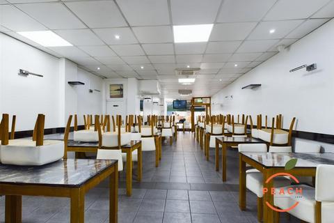 Restaurant to rent, High Road Leyton, London E10