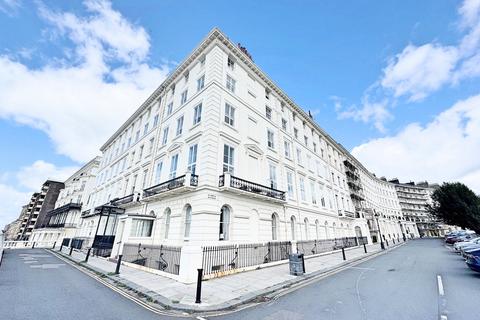 2 bedroom apartment for sale, Adelaide Crescent, Hove