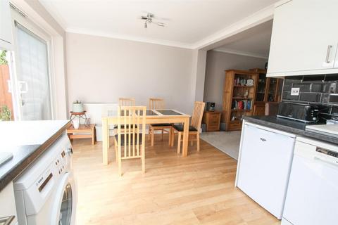 5 Surrey Grove, Sutton, SM1 3PW