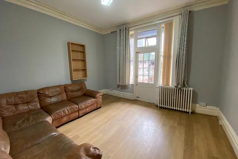 1 bedroom flat to rent, Palatine Road, Manchester M20