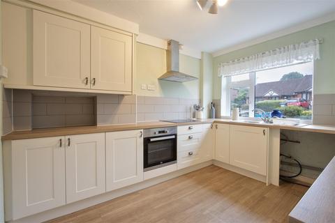 2 bedroom semi-detached house for sale, Mound Road, Chesterfield