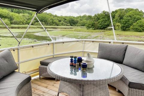 3 bedroom houseboat for sale, Satchell Lane  , SOUTHAMPTON SO31