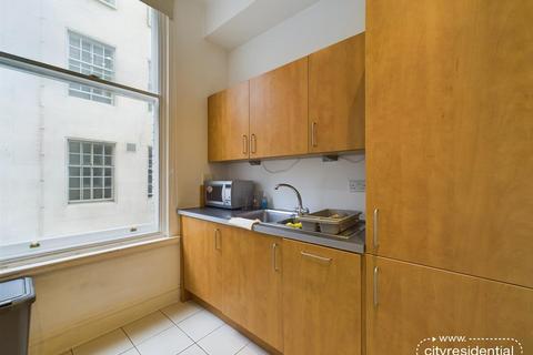 2 bedroom apartment for sale, Tower Building, Water Street