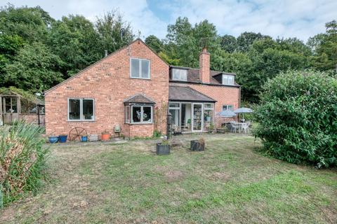 4 bedroom detached house for sale, Hawford Wood, Ombersley, Droitwich, WR9 0EZ