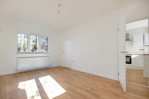 3 bedroom terraced house for sale, Lovelace Green, Eltham SE9