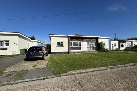 2 bedroom bungalow for sale, Harold Close, Pevensey Bay, Pevensey, East Sussex, BN24