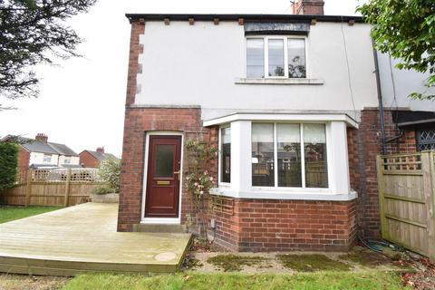 2 bedroom semi-detached house to rent, Bridle Avenue, Ossett WF5