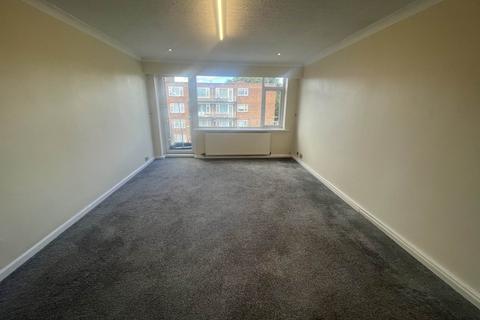 2 bedroom flat to rent, Devonshire Court, New Hall Road