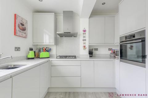 23 Bempton Drive, Ruislip, HA4 9DB