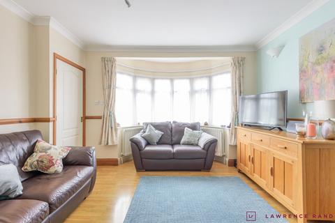 23 Bempton Drive, Ruislip, HA4 9DB