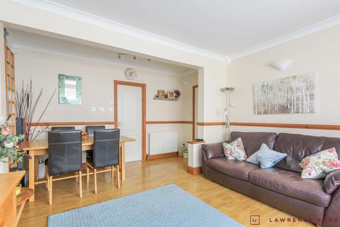 23 Bempton Drive, Ruislip, HA4 9DB