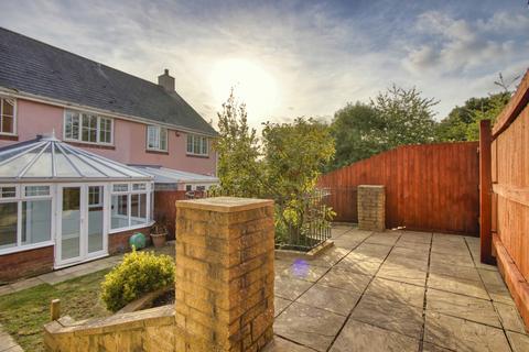2 Baileys Gate, Cotford St Luke, Taunton, TA4 1JE