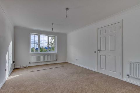 2 Baileys Gate, Cotford St Luke, Taunton, TA4 1JE