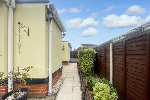 1 bedroom park home for sale, Galley Hill, Waltham Abbey EN9