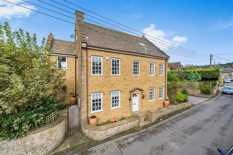 5 bedroom terraced house for sale, Fleet Street, Beaminster