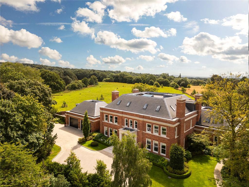 Macclesfield Road, Alderley Edge... 5 bed detached house for sale £