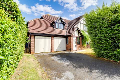 4 bedroom detached house for sale, Coniston Close, Gamston NG2