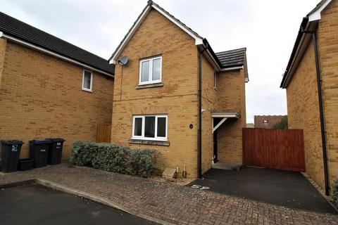 2 bedroom detached house to rent, Rudman Park, Chippenham