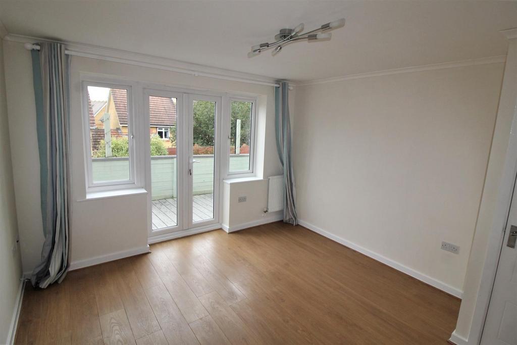 Rudman Park, Chippenham 2 bed detached house to rent £1,100 pcm (£254 pw)
