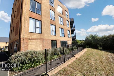 1 bedroom flat for sale, Devonshire Close, Grays