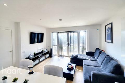 1 bedroom flat for sale, Devonshire Close, Grays