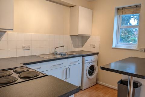 1 bedroom flat to rent, Byfield Rise, Worcester WR5