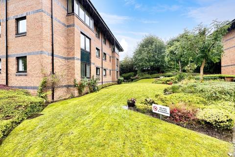 2 bedroom apartment for sale, 12 Victoria Gardens, Paisley